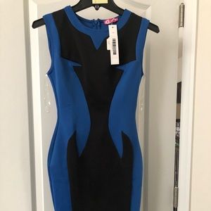 Video👗👗👗Blue and black dress👗👗👗